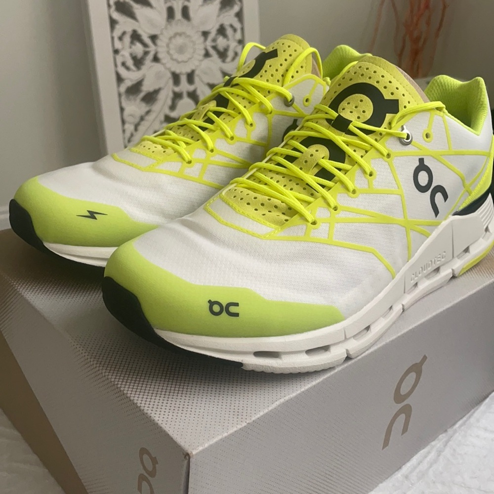 Brand New On running shoes